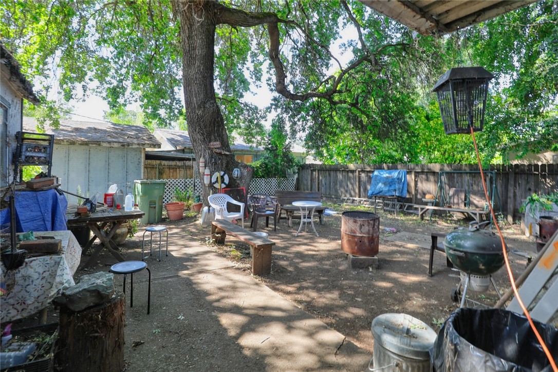 6151 2nd, Lucerne, CA 95458