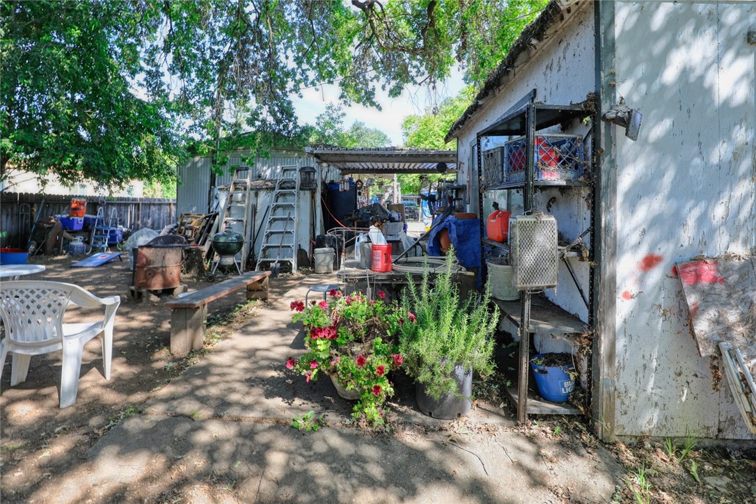 6151 2nd, Lucerne, CA 95458