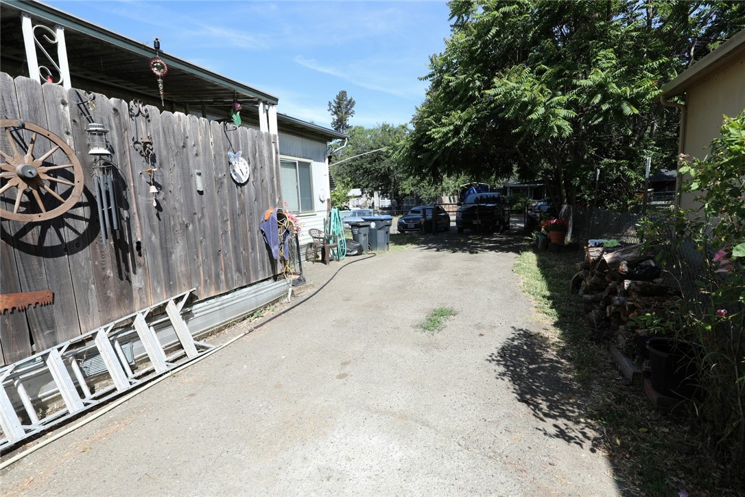 6151 2nd, Lucerne, CA 95458