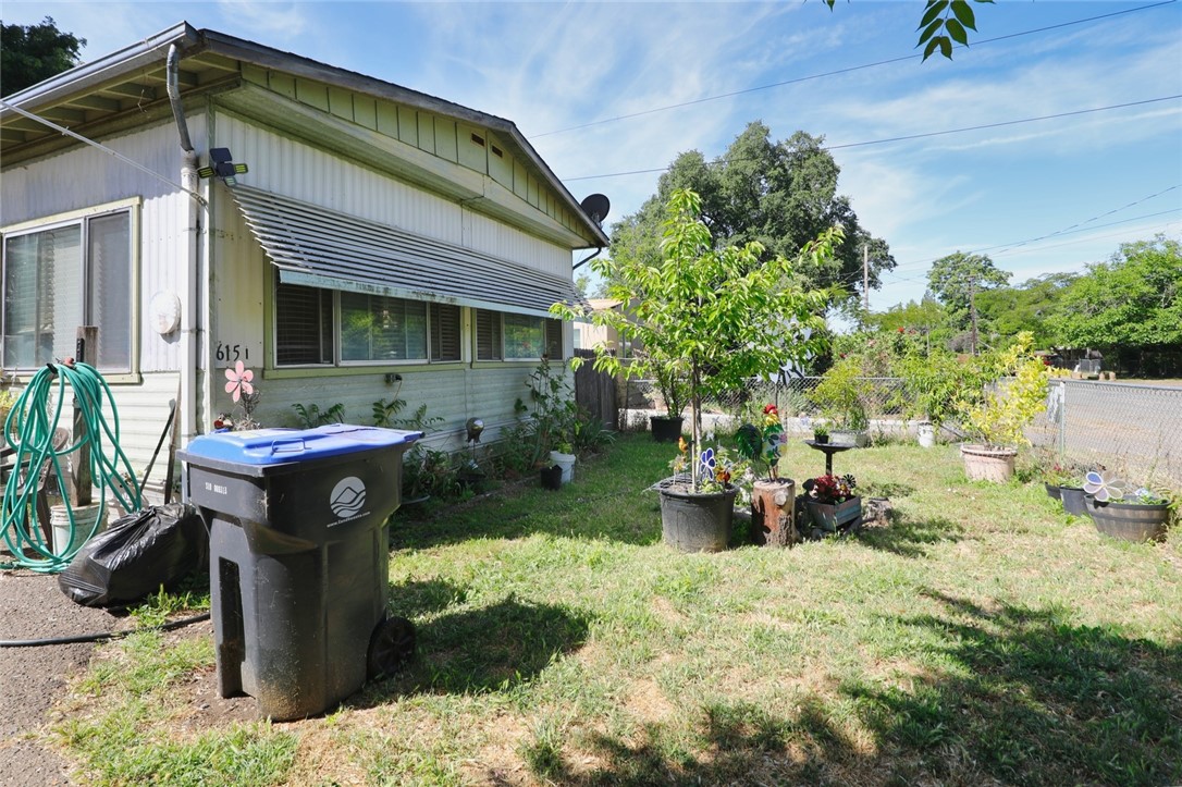 6151 2nd, Lucerne, CA 95458