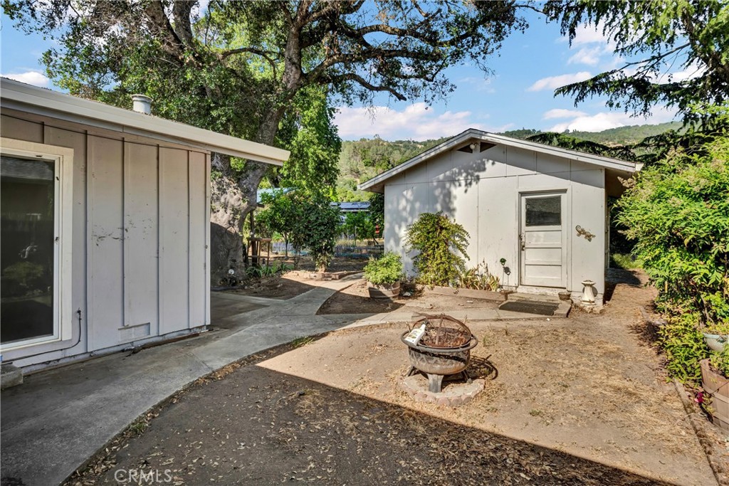 6838 Virginia Dr, Lucerne, CA 95458