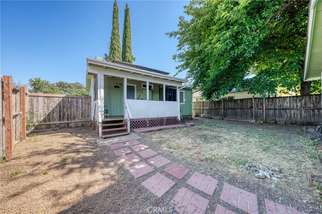 6299 10th Ave, Lucerne, CA 95458