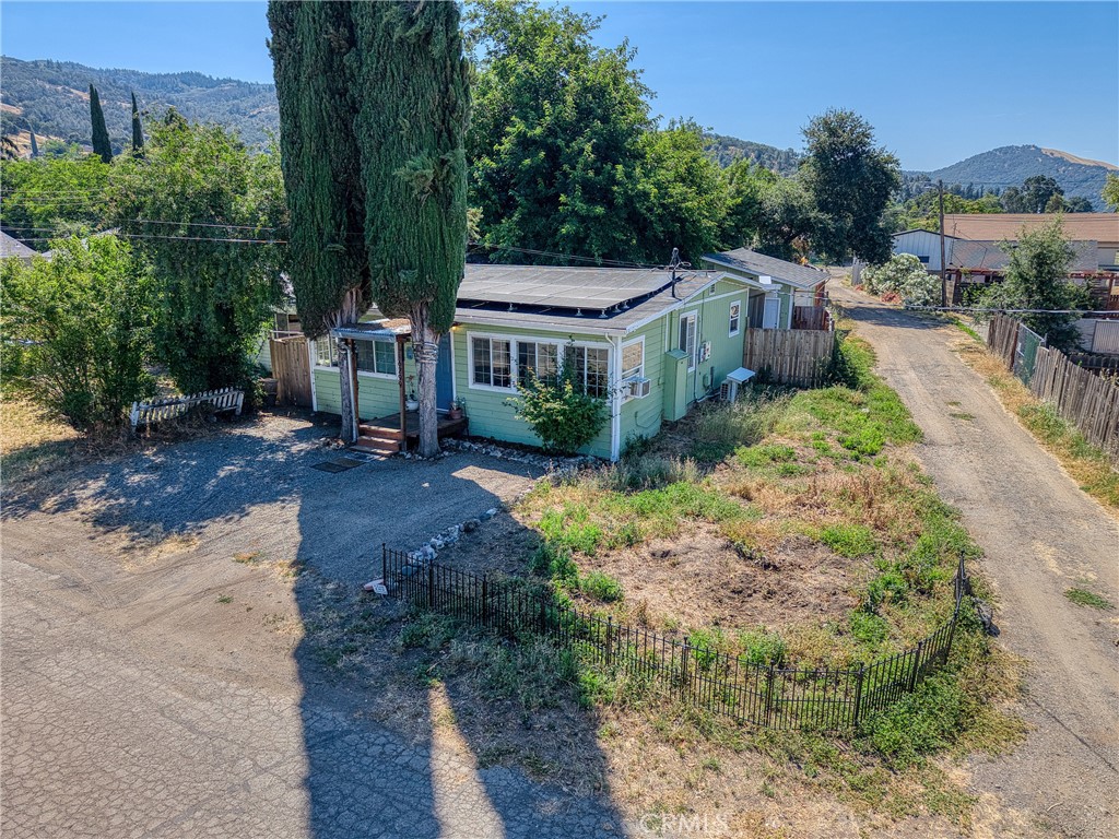6299 10th Ave, Lucerne, CA 95458