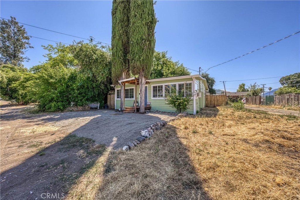 6299 10th Ave, Lucerne, CA 95458