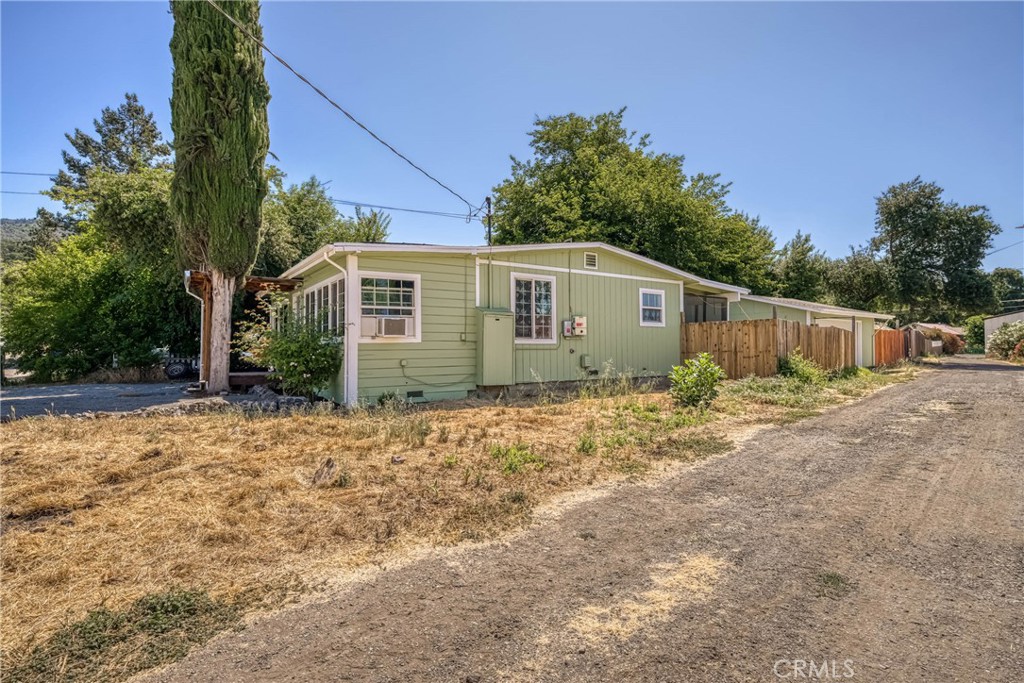 6299 10th Ave, Lucerne, CA 95458