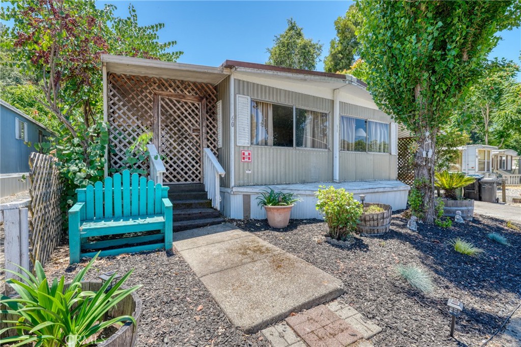 3630 Country Club Ln, Lucerne, CA 95458