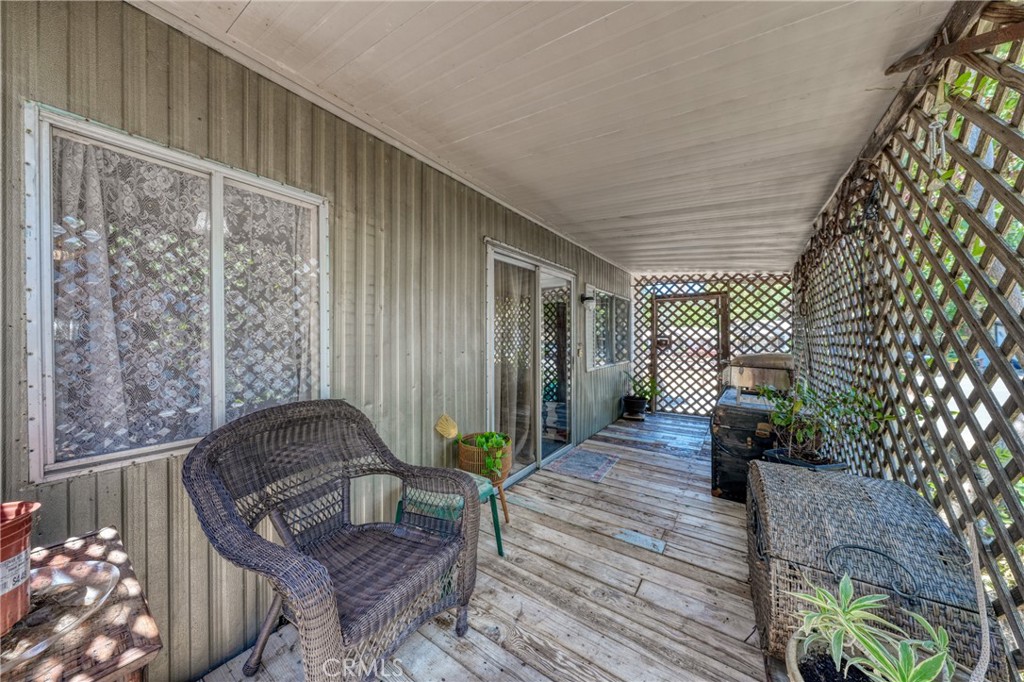 3630 Country Club Ln, Lucerne, CA 95458