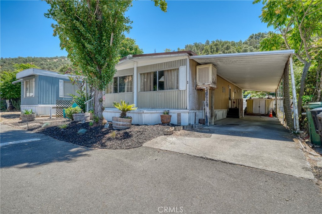 3630 Country Club Ln, Lucerne, CA 95458
