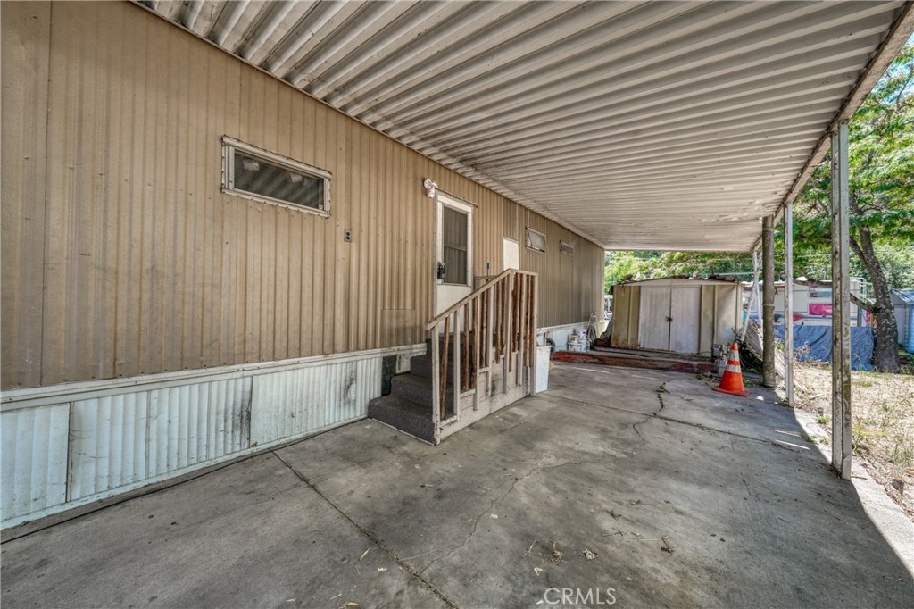 3630 Country Club Ln, Lucerne, CA 95458