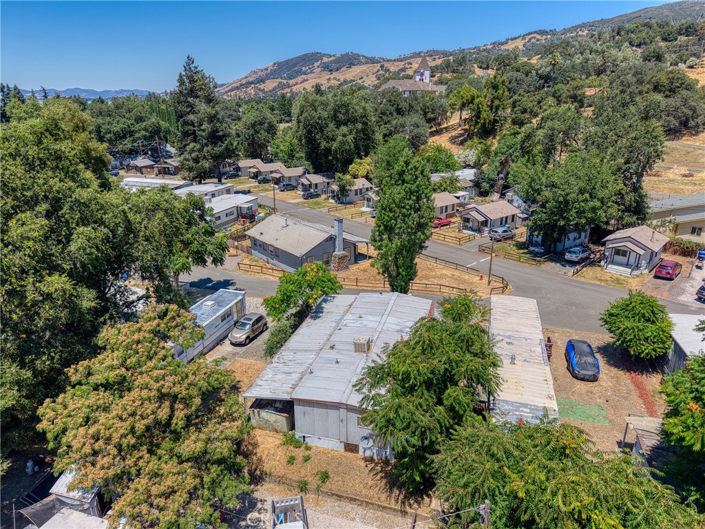 3630 Country Club Ln, Lucerne, CA 95458
