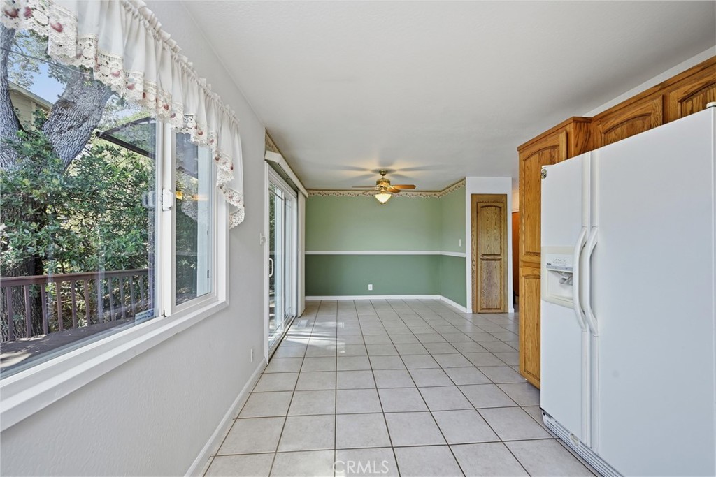 7926 Richard Dr, Lucerne, CA 95458
