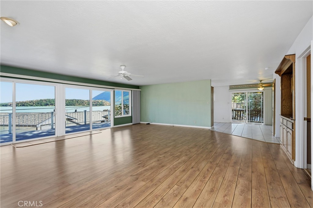 7926 Richard Dr, Lucerne, CA 95458
