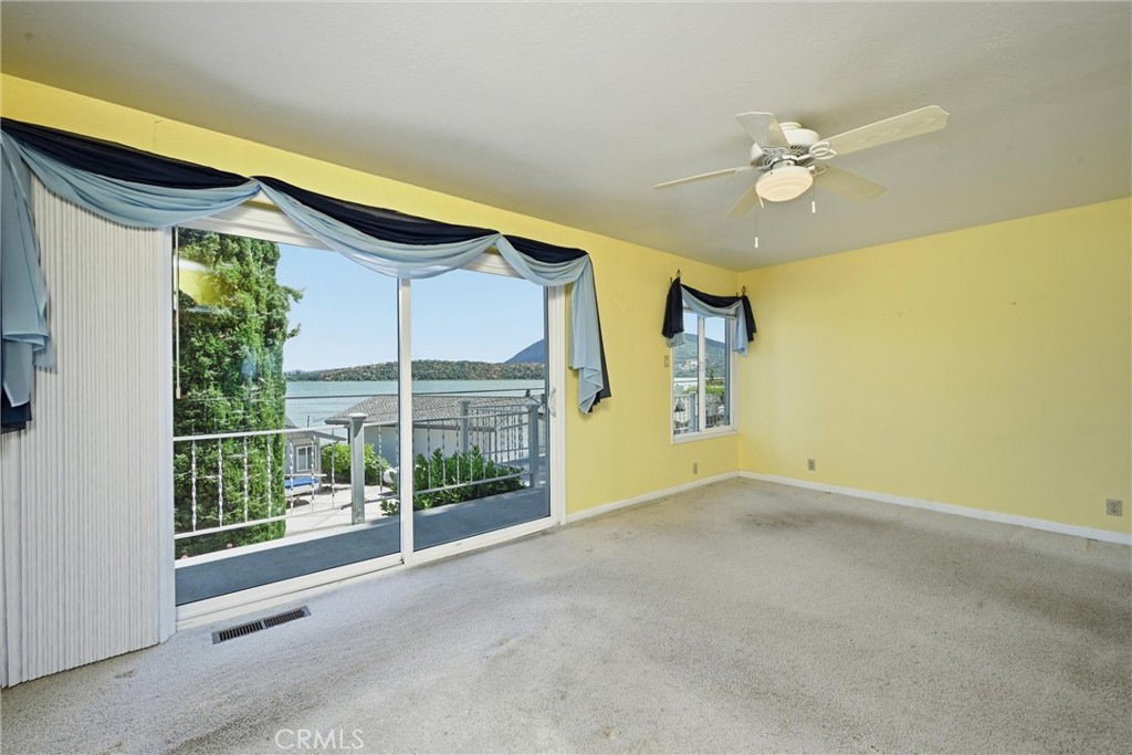 7926 Richard Dr, Lucerne, CA 95458