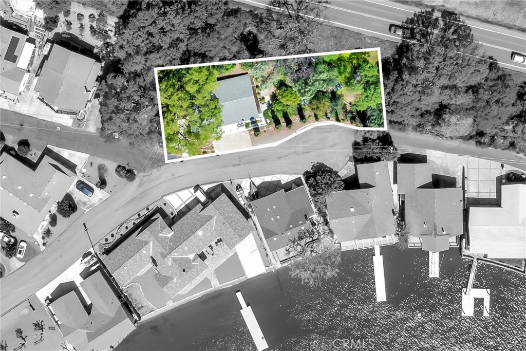 7926 Richard Dr, Lucerne, CA 95458
