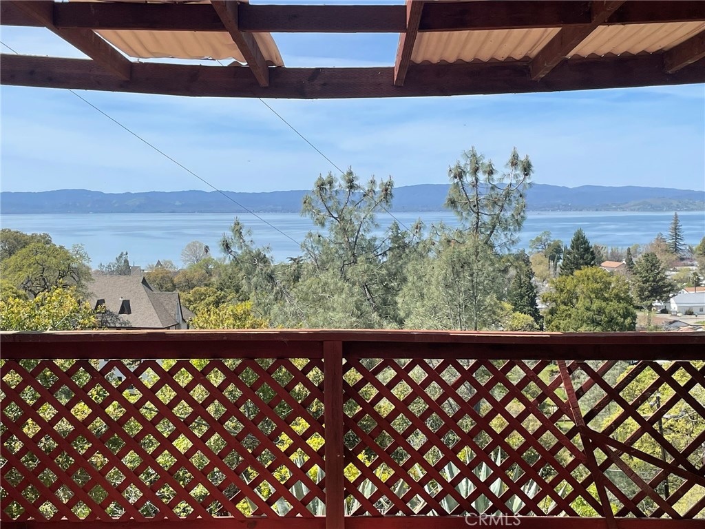3855 Lakeview, Lucerne, CA 95458