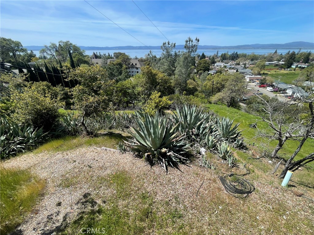 3855 Lakeview, Lucerne, CA 95458
