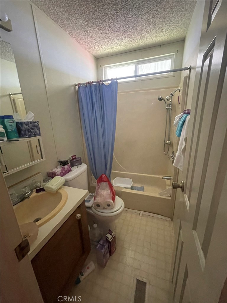 3855 Lakeview, Lucerne, CA 95458