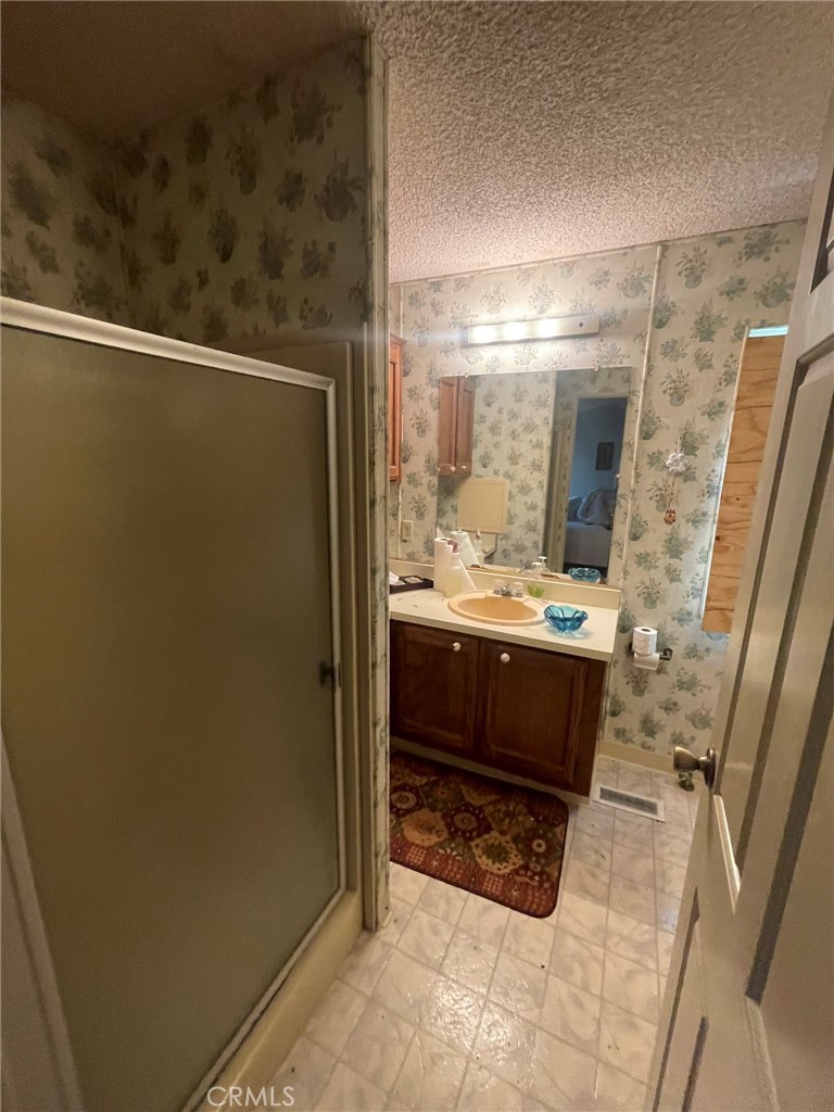 3855 Lakeview, Lucerne, CA 95458