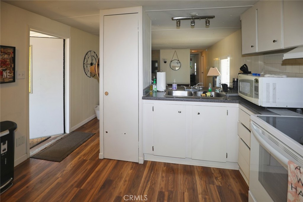 6344 E Highway 20, Lucerne, CA 95458