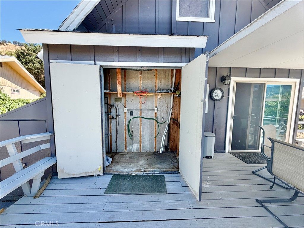 7775 Richard Dr, Lucerne, CA 95458