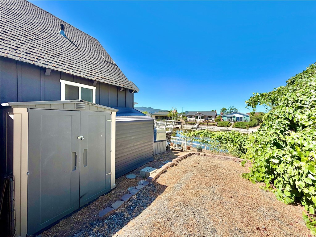 7775 Richard Dr, Lucerne, CA 95458