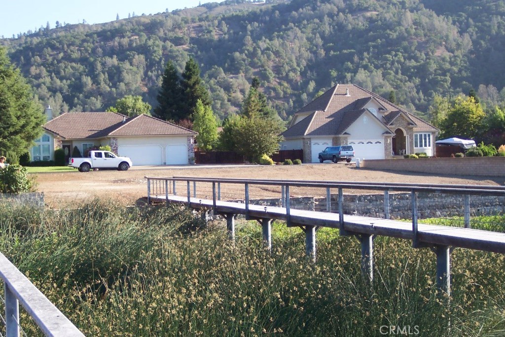 8313 Paradise Lagoon, Lucerne, CA 95458