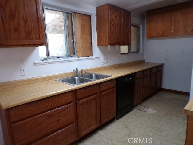 6258 5th Ave, Lucerne, CA 95458