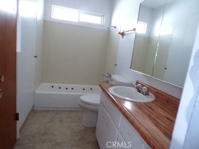 6258 5th Ave, Lucerne, CA 95458