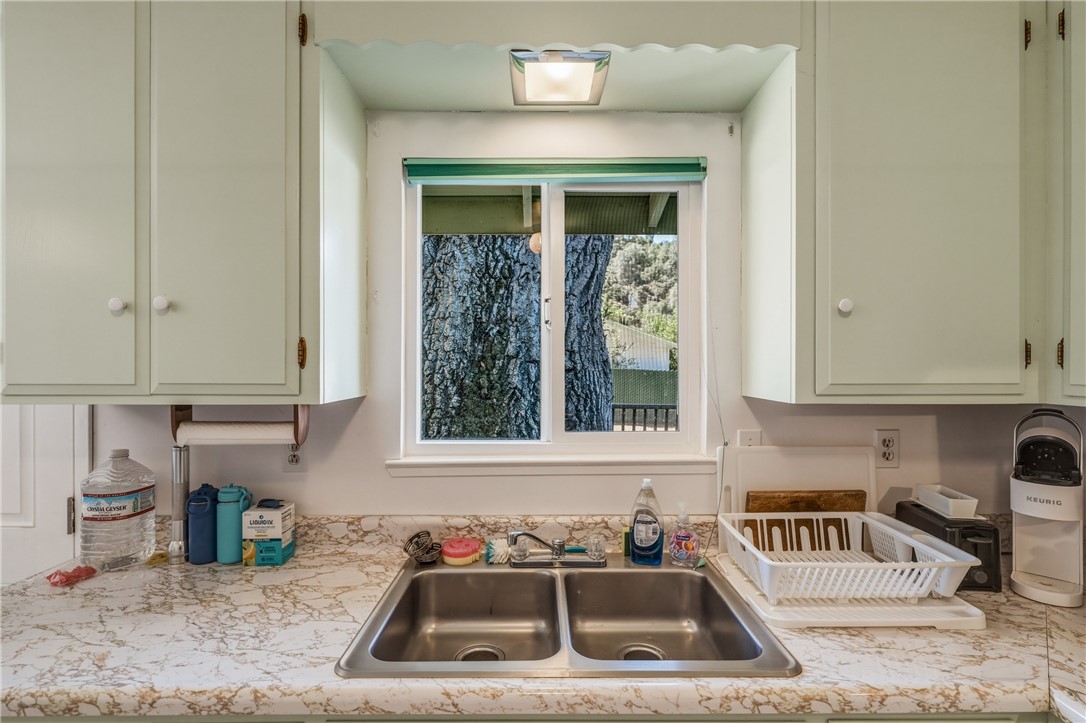 6947 Monte Mar Dr, Lucerne, CA 95458