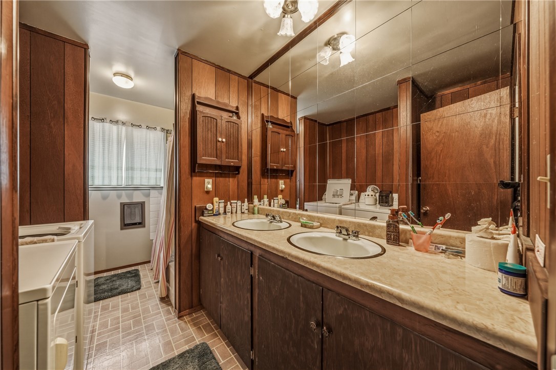 6947 Monte Mar Dr, Lucerne, CA 95458