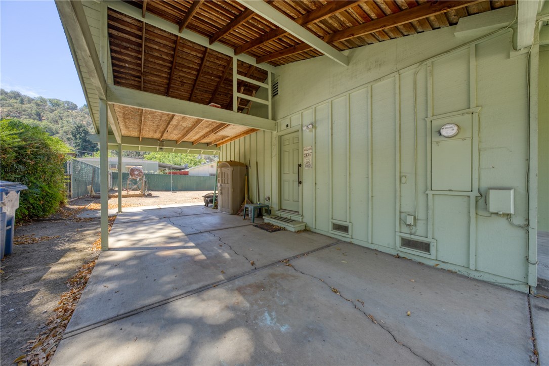 6947 Monte Mar Dr, Lucerne, CA 95458