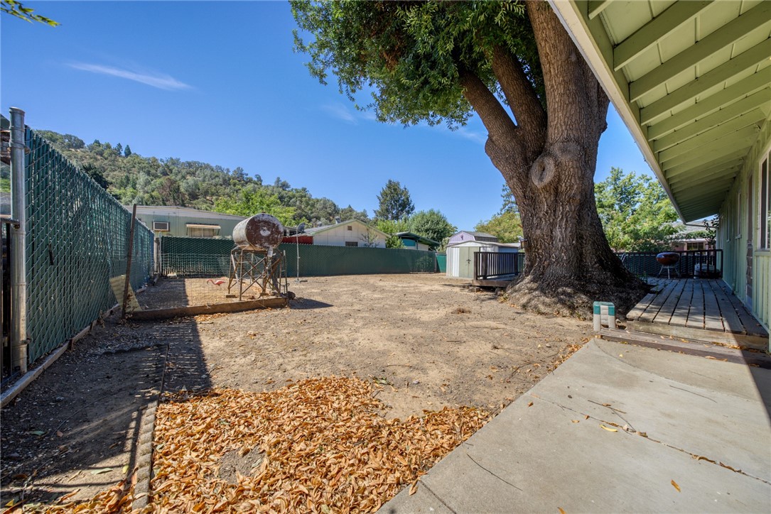 6947 Monte Mar Dr, Lucerne, CA 95458