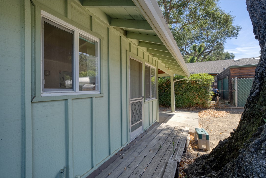 6947 Monte Mar Dr, Lucerne, CA 95458
