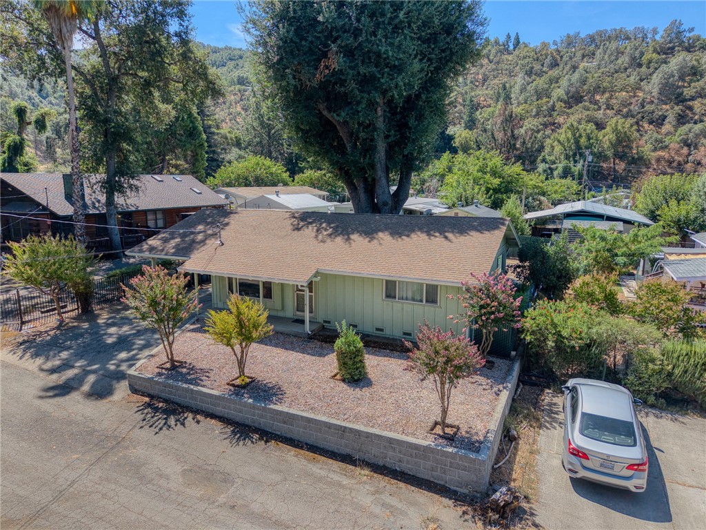 6947 Monte Mar Dr, Lucerne, CA 95458