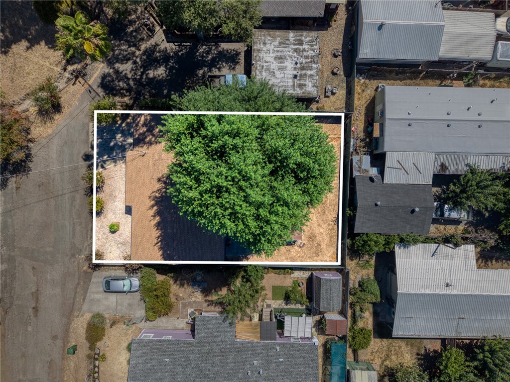 6947 Monte Mar Dr, Lucerne, CA 95458