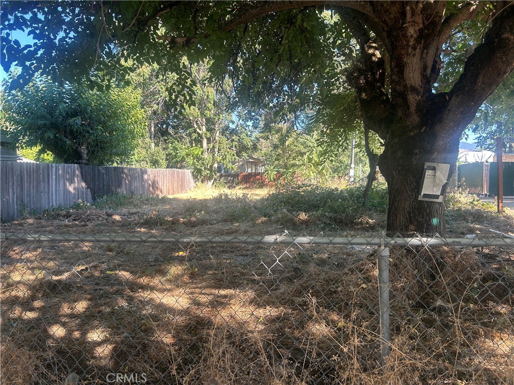 6289 13th Ave, Lucerne, CA 95458