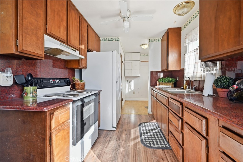 3944 Country Club, Lucerne, CA 95458