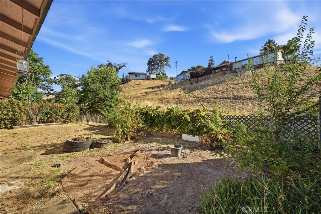 3944 Country Club, Lucerne, CA 95458
