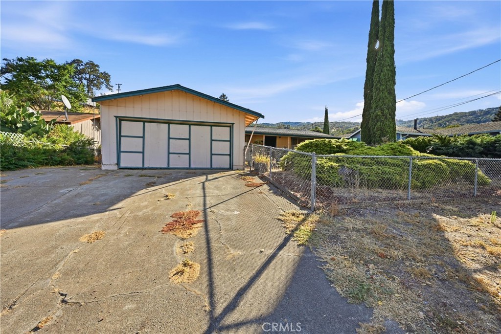 3944 Country Club, Lucerne, CA 95458