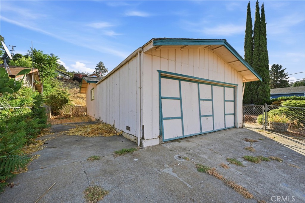 3944 Country Club, Lucerne, CA 95458
