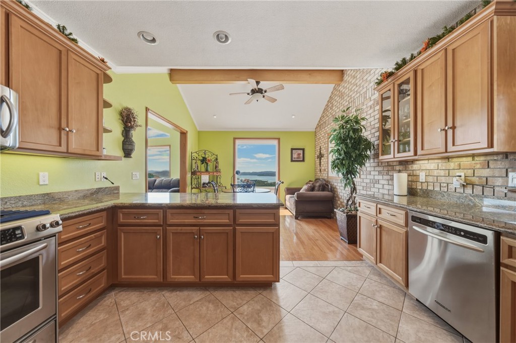 7741 Al, Lucerne, CA 95443