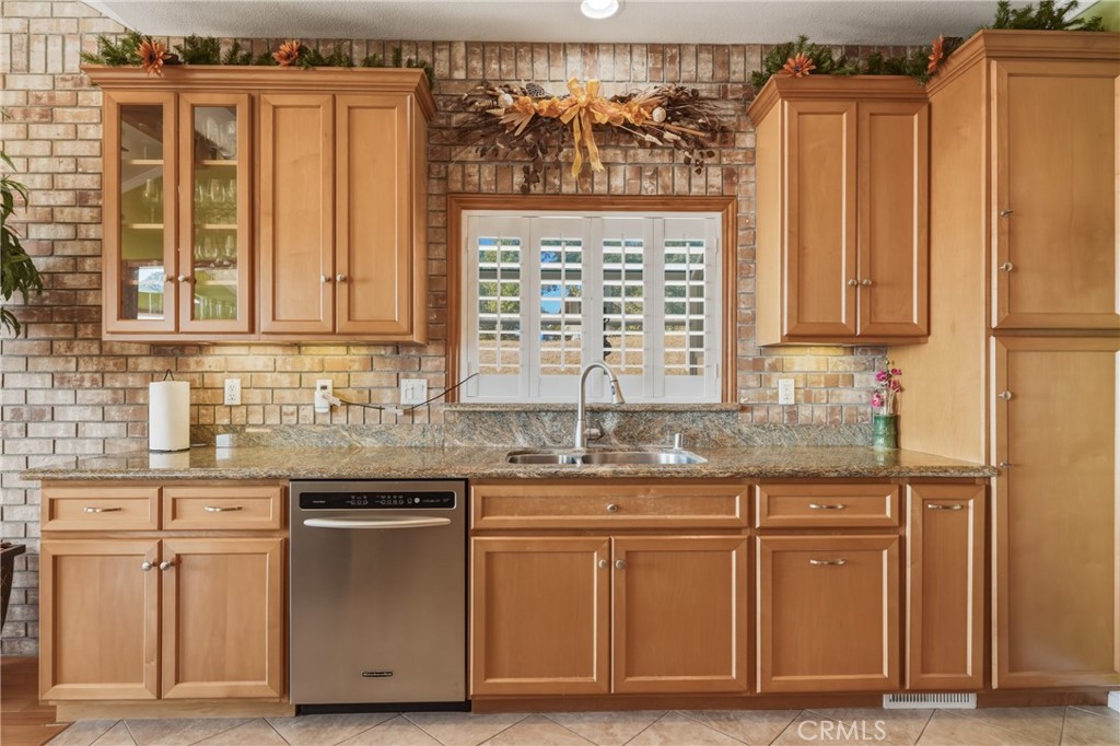 7741 Al, Lucerne, CA 95443