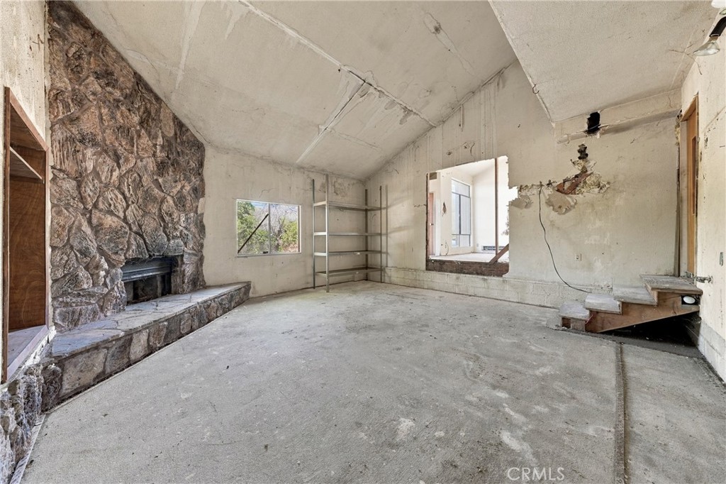 4232 Windsor Way, Lucerne, CA 95458