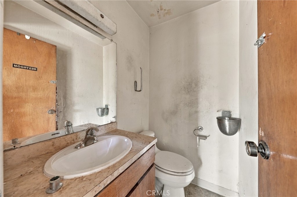 4232 Windsor Way, Lucerne, CA 95458