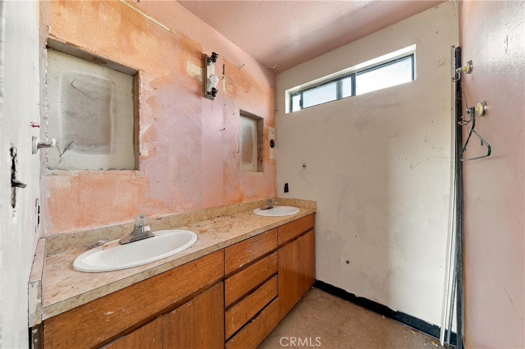 4232 Windsor Way, Lucerne, CA 95458