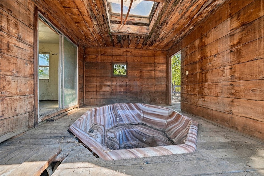 4232 Windsor Way, Lucerne, CA 95458