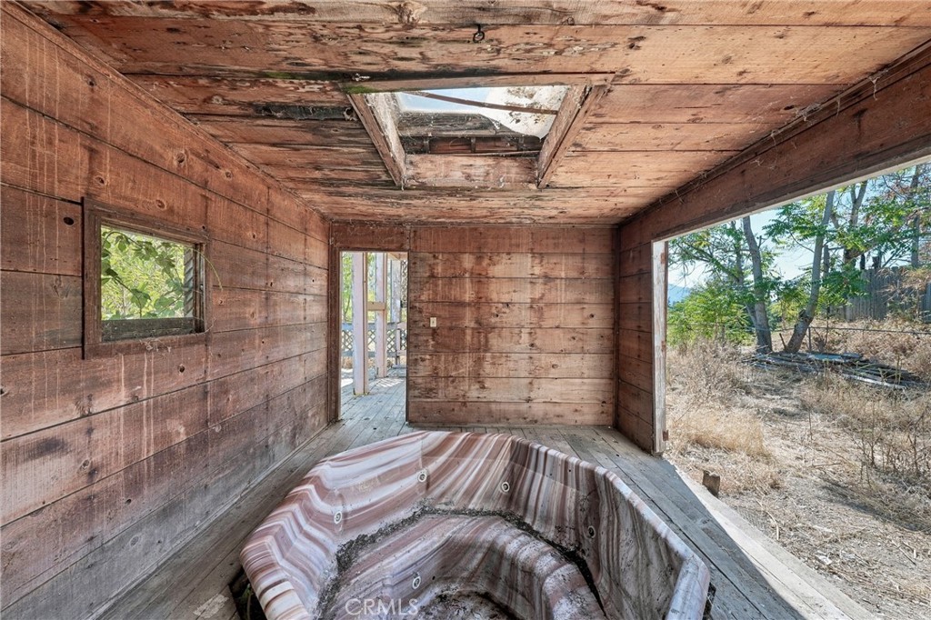 4232 Windsor Way, Lucerne, CA 95458