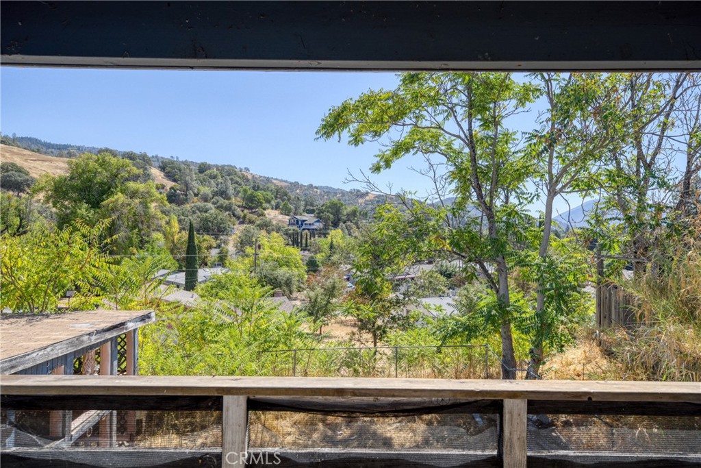 4232 Windsor Way, Lucerne, CA 95458