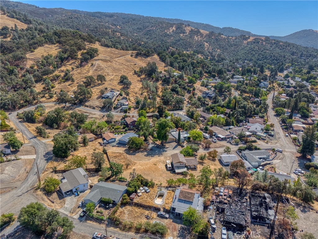 4232 Windsor Way, Lucerne, CA 95458