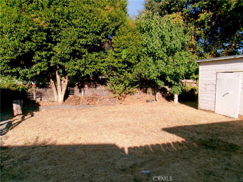 6065 2nd Ave, Lucerne, CA 95458